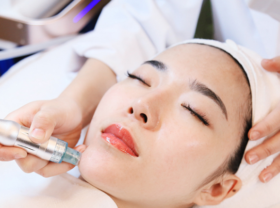 洁面乳如何使用效果最好？